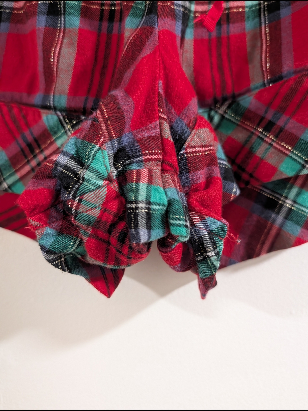 Victoria's Secret Red Plaid Short Pajama Set - Picture 11 of 14